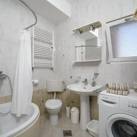 Andora,centar-vodice Apartman *