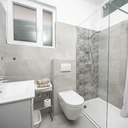 Apartment Andora,centar-vodice