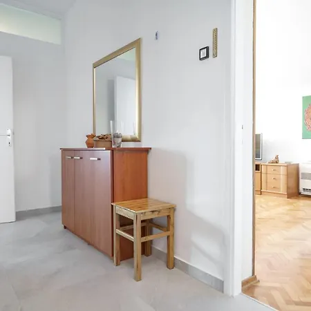 Apartment Andora,centar-vodice *