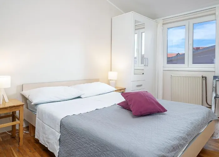 דירה Andora,centar-vodice