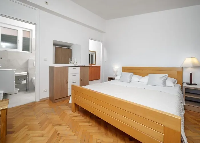 Andora,centar-vodice דירה