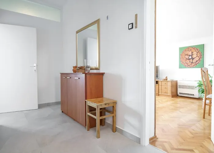 דירה Andora,centar-vodice *