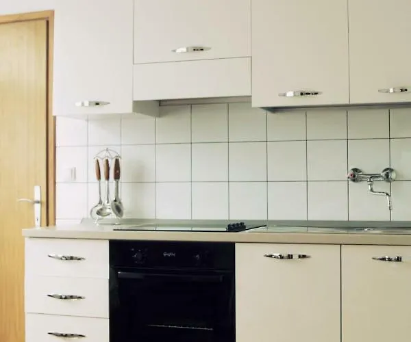 Andora,centar-vodice דירה וודיצה